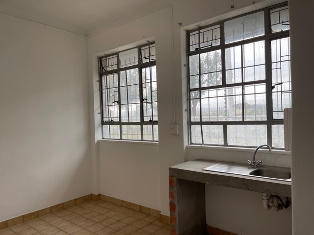 To Let commercial Property for Rent in Maitland Western Cape